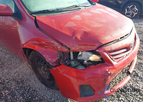 2013 Toyota Corolla Le из США, поврежденный, VIN 5YFBU4EE1DP109331